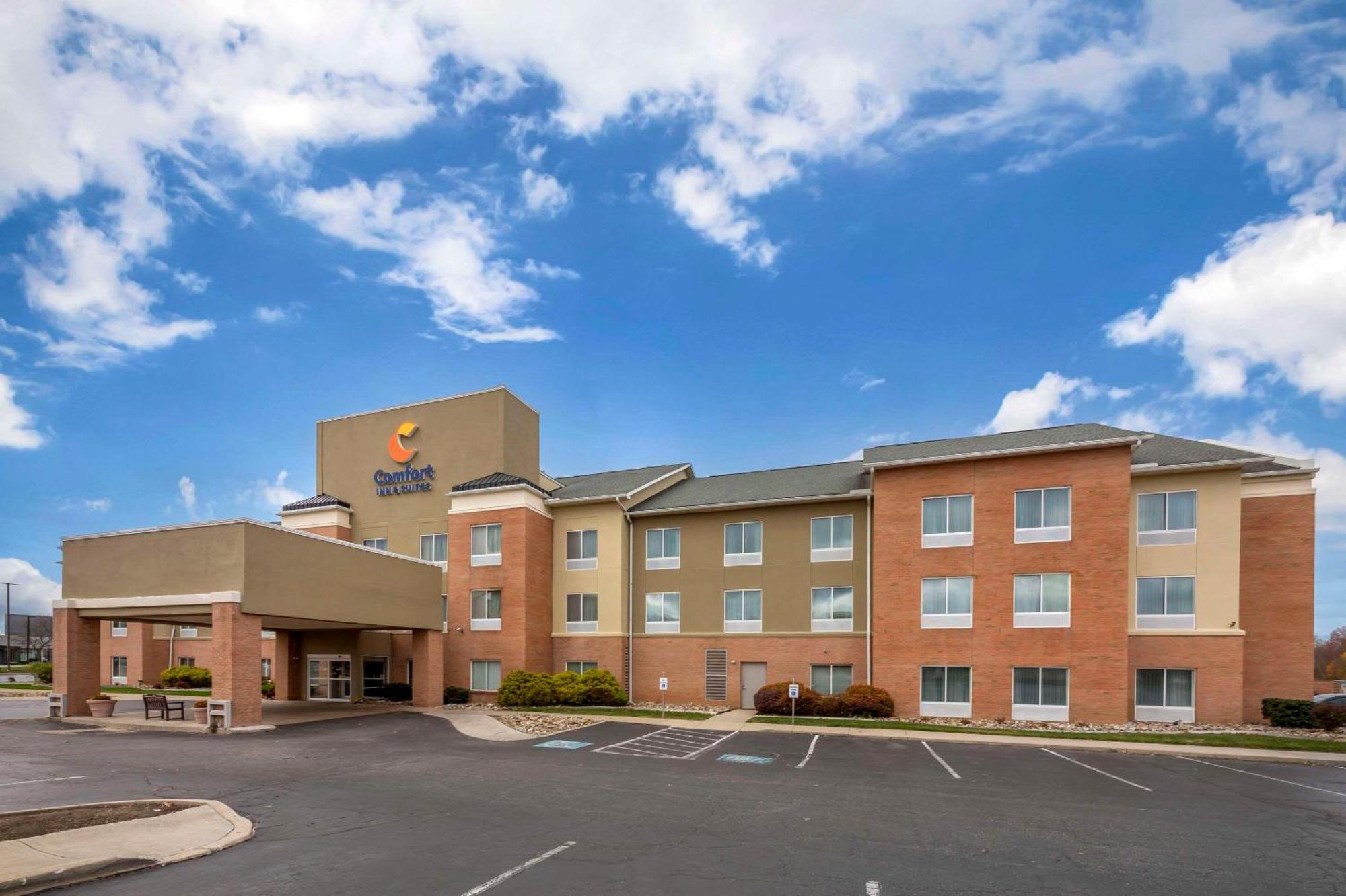 Comfort Inn & Suites Akron South Exterior foto